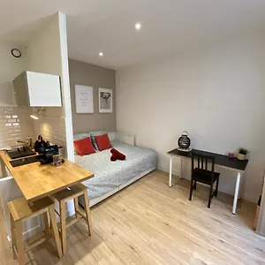  Apartment Place De Metz, Hyper-centre Grenoble, Studio 25 M2