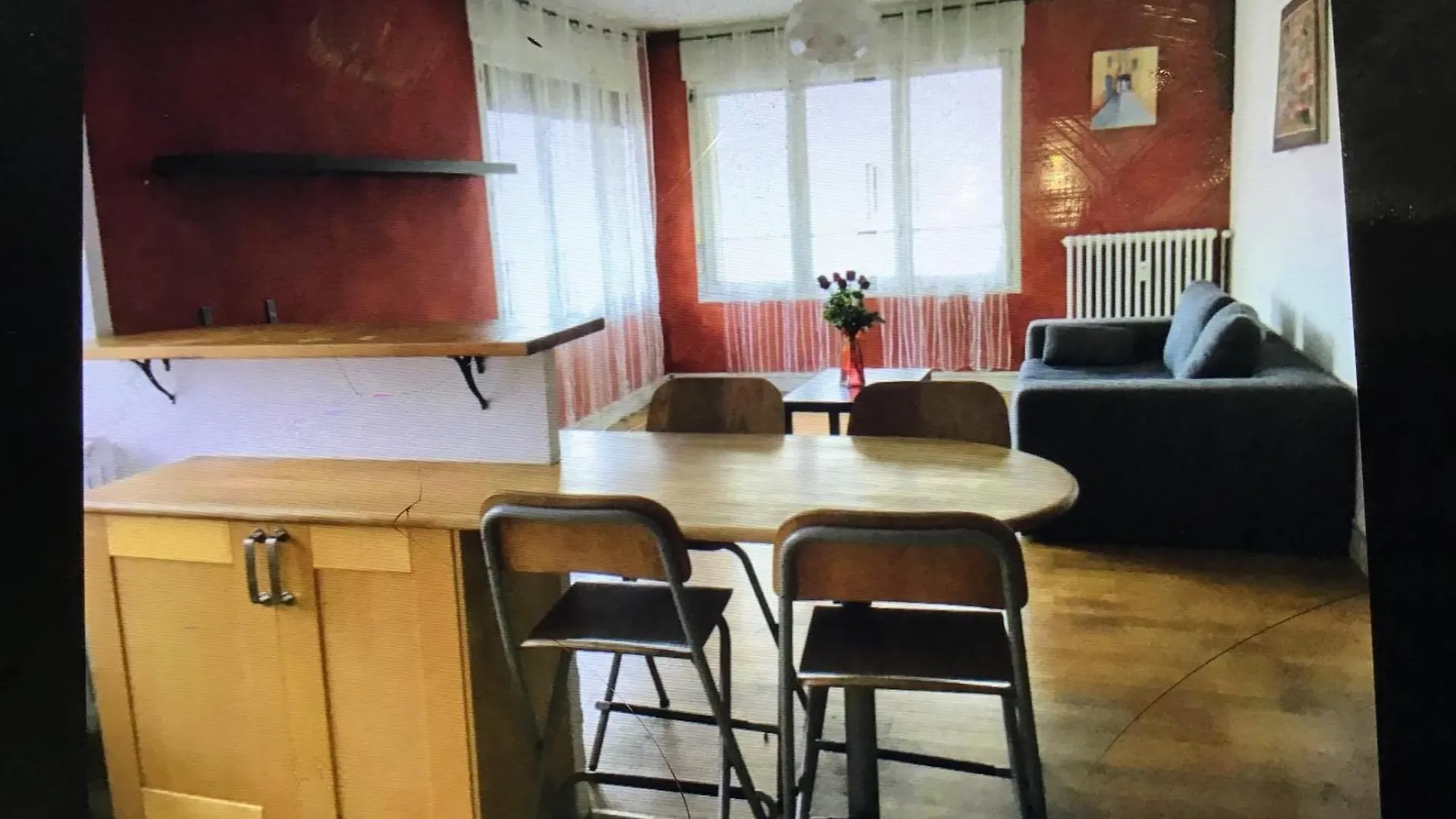 Spacieux Et Confortable T3 88M2 Grenoble Secteur Jeanne D Arc France