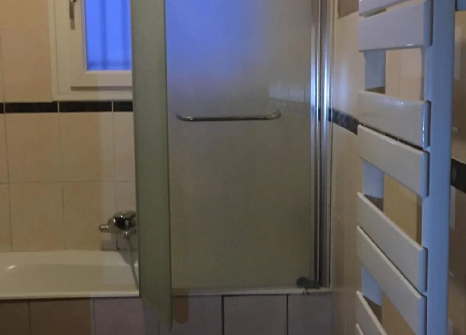 Spacieux Et Confortable T3 88M2 Grenoble Secteur Jeanne D Arc